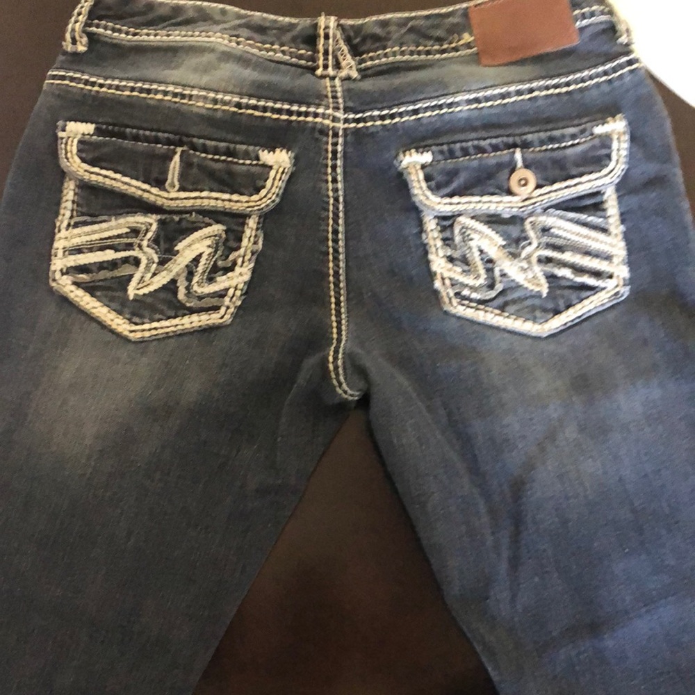 Maurices jeans